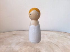 Deze bruid 3 ziet er schitterend uit op deze geweldige dag.