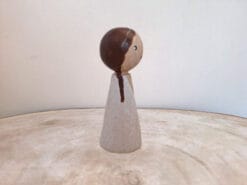 Deze bruid 6 ziet er schitterend uit op deze geweldige dag.